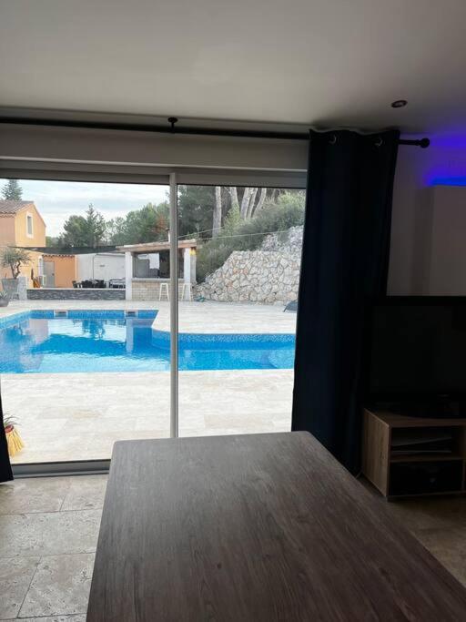Jolie Maison Avec Vue Sur Piscine Bouc-Bel-Air Exterior foto